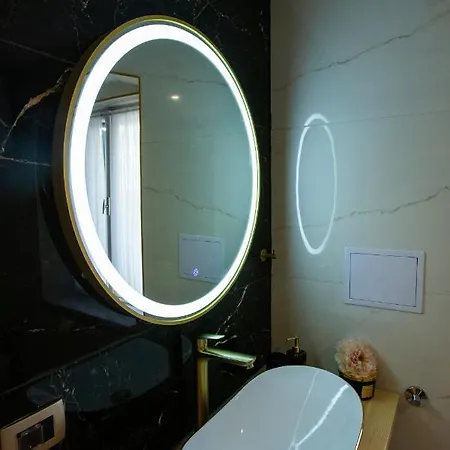 Apartment Ideal #1 *