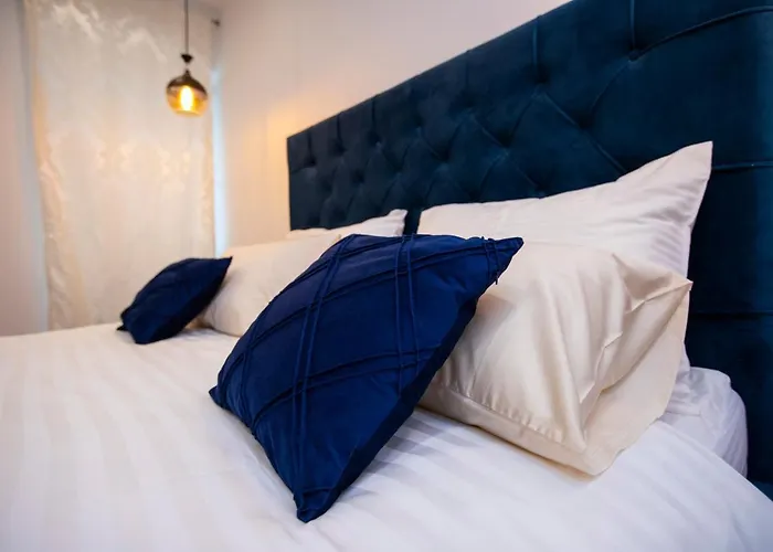 Apartment Ideal #1 *